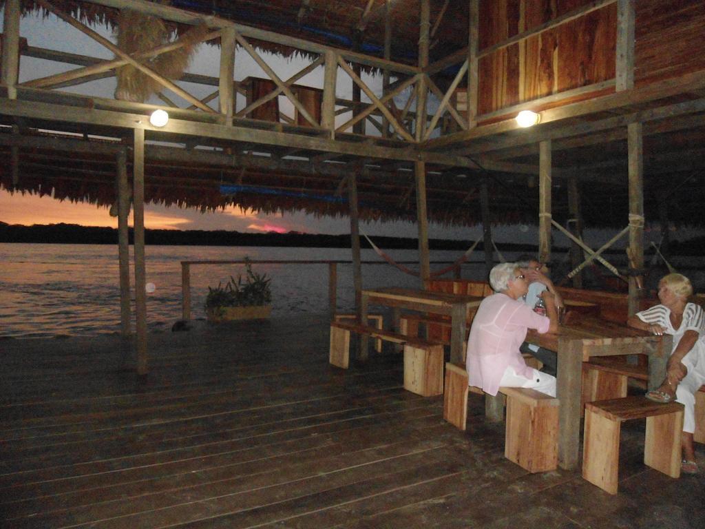 Cabana Flotante Kurupira Leticia Exterior foto